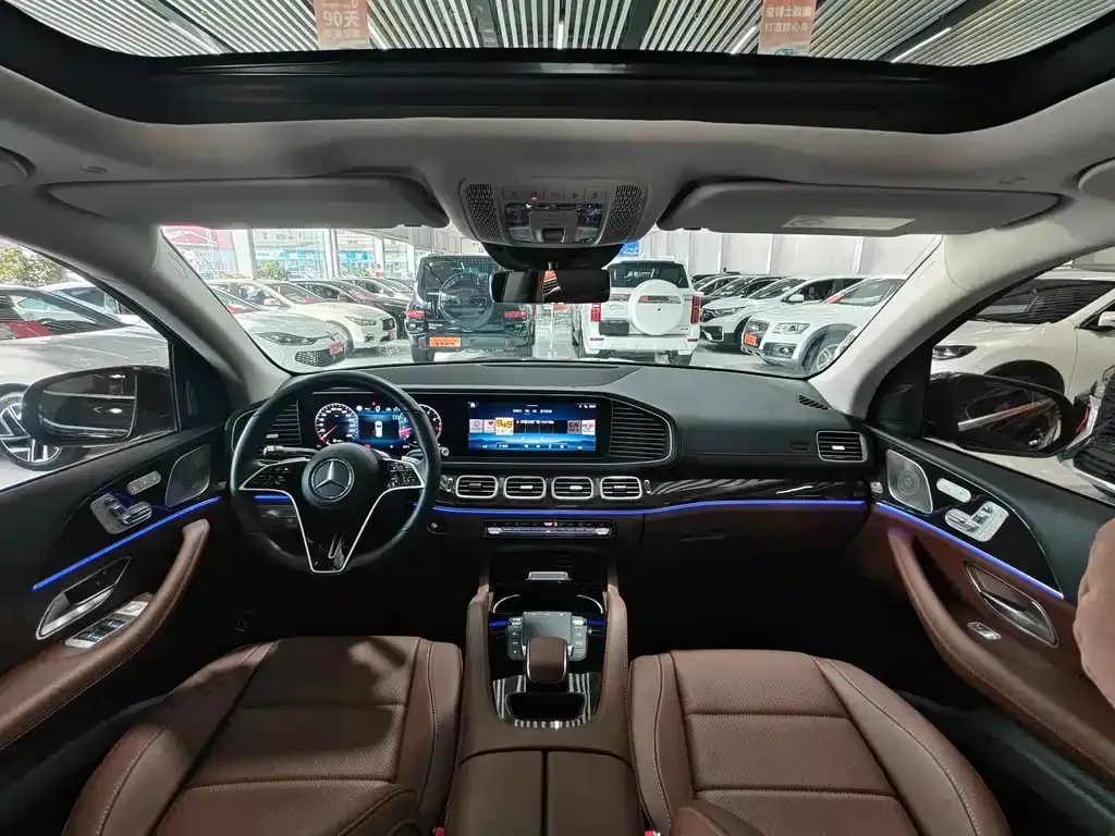 Mercedes-Benz GLE — фото 10