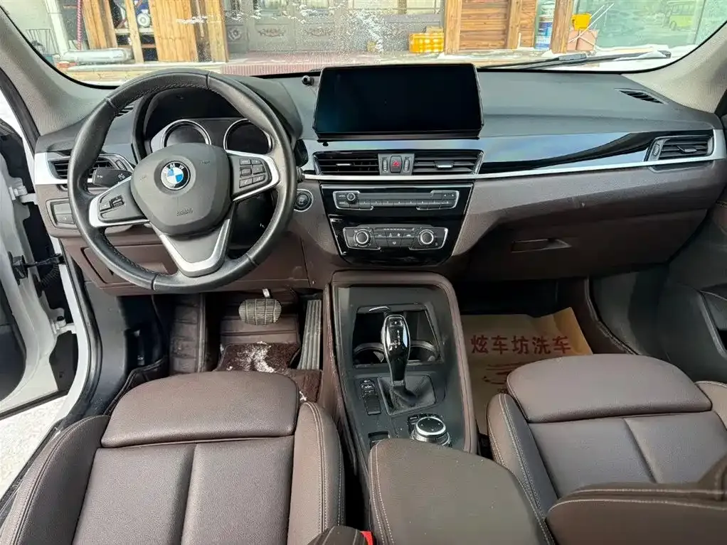 BMW X1 — фото 4