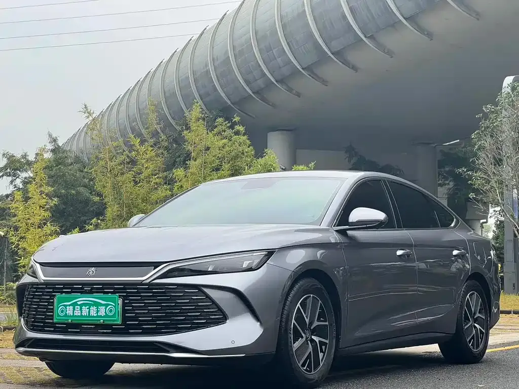 BYD Qin L — фото 1