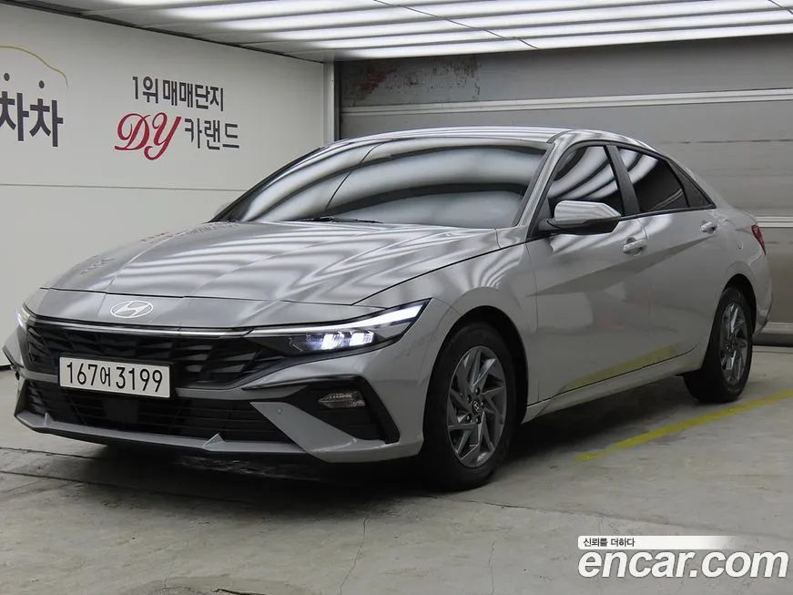 Hyundai AVANTE — фото 1