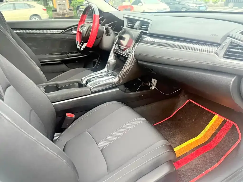 Honda Civic — фото 9