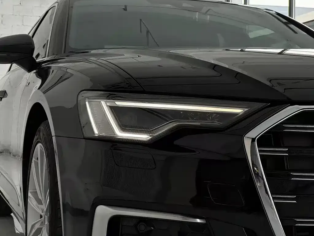 Audi A6L — фото 3