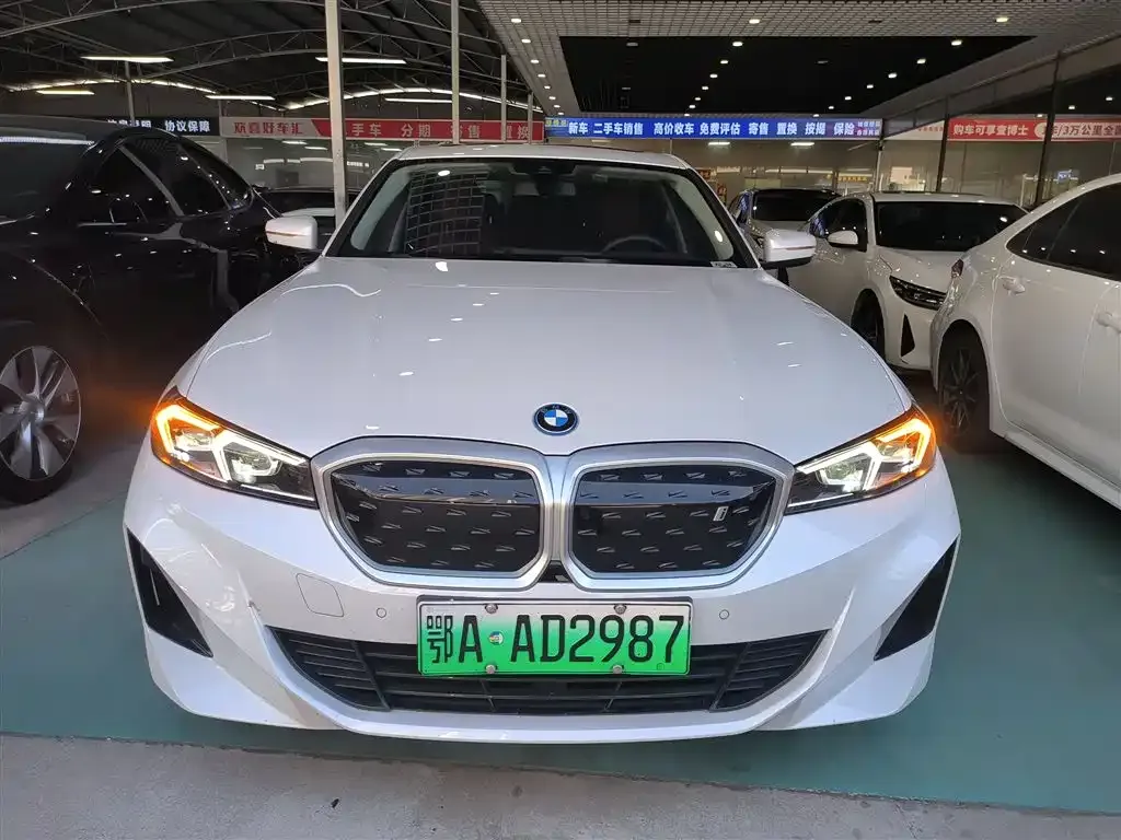 BMW i3 — фото 9