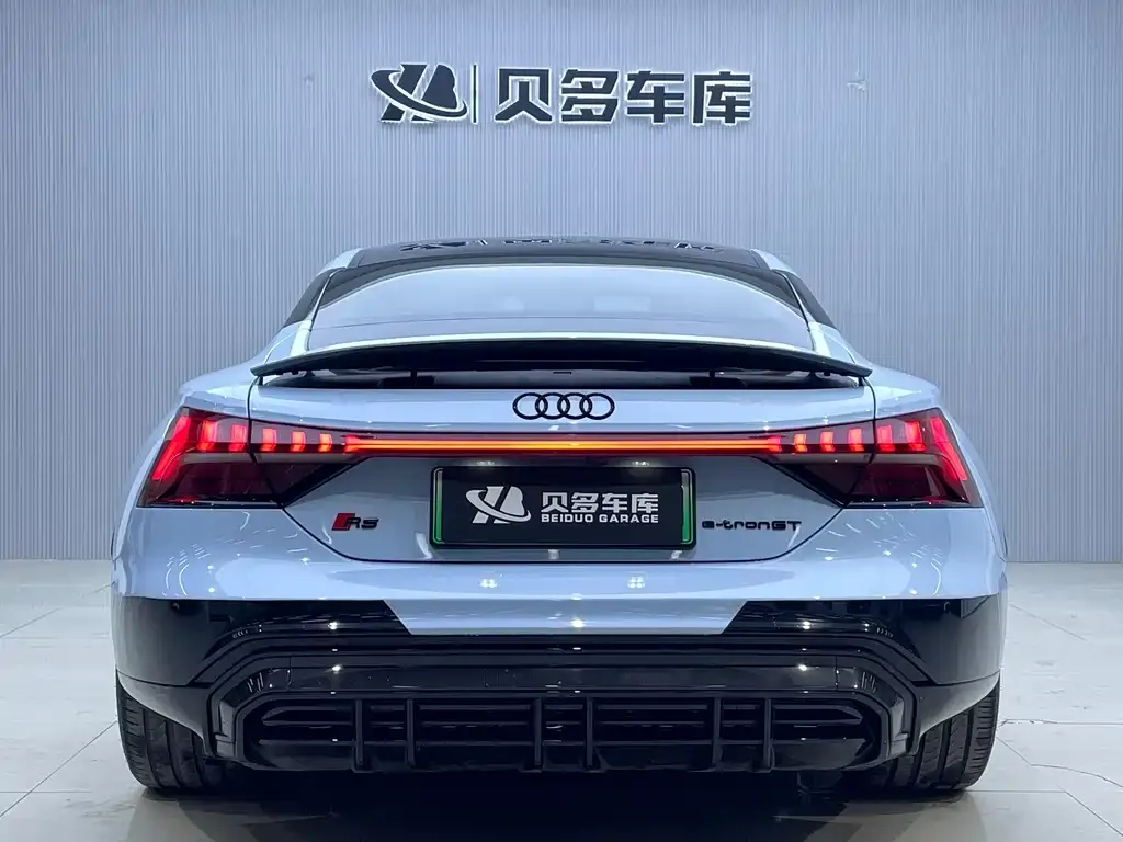 Audi RS e-tron GT — фото 2