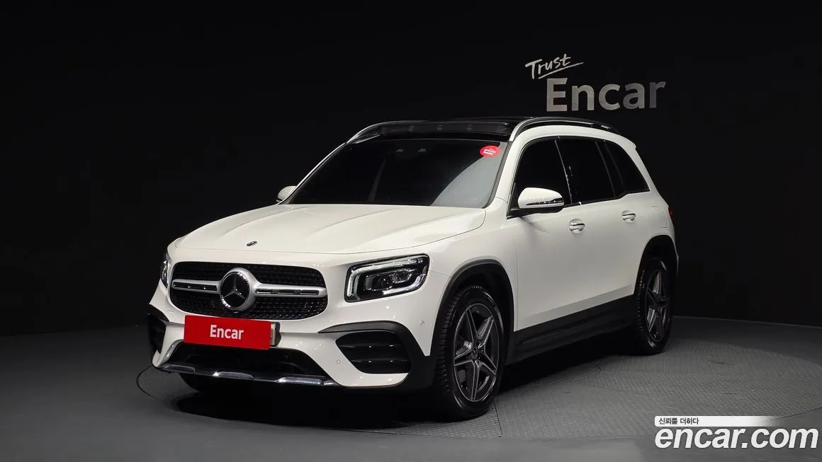 Mercedes-Benz GLB-Class — фото 1