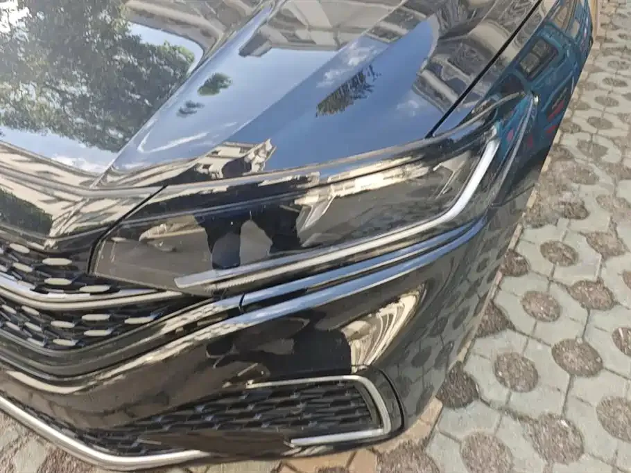 Volkswagen Passat — фото 10