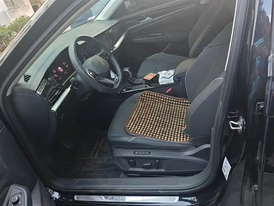 Volkswagen Passat — фото 7