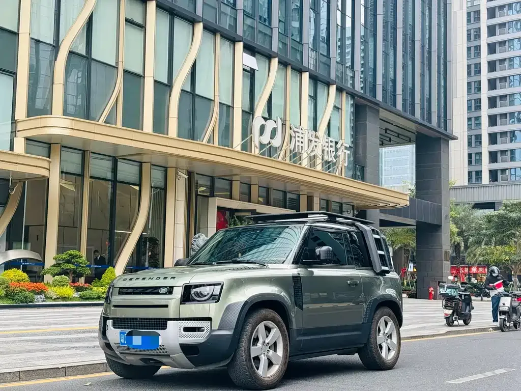 Land Rover Defender — фото 9