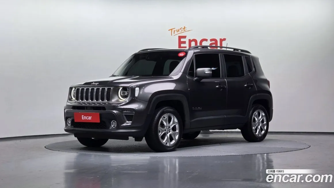Jeep Renegade — фото 1