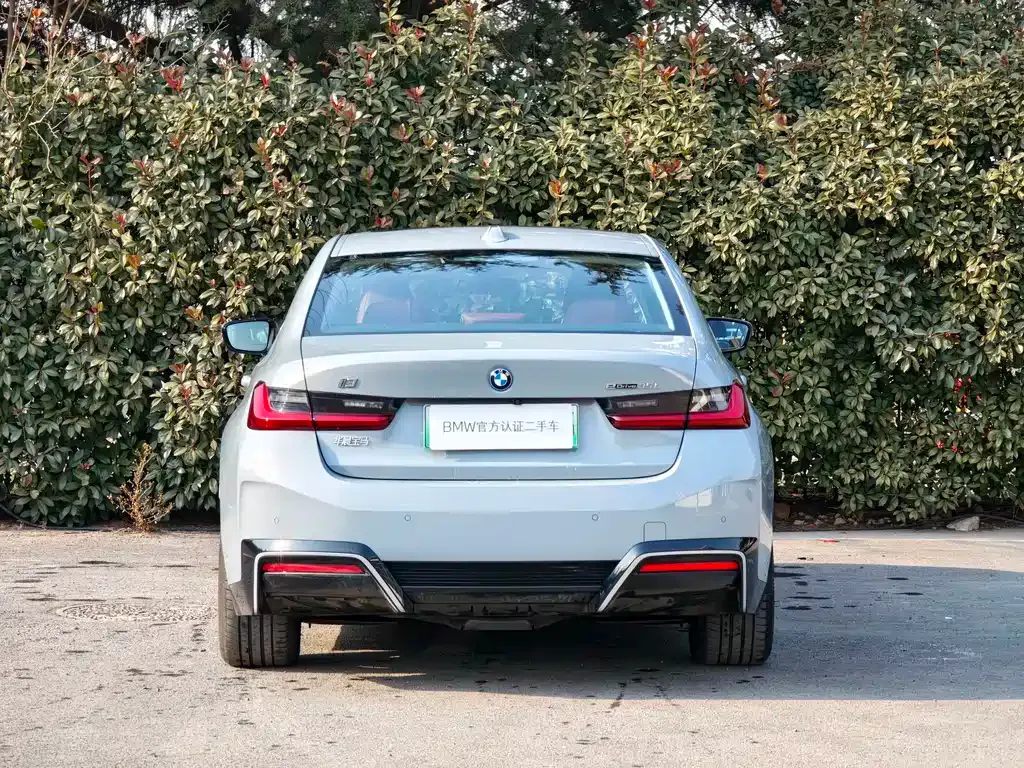BMW i3 — фото 10
