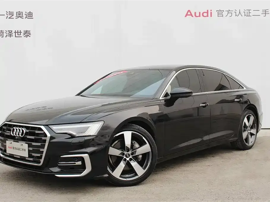 Audi A6L — фото 1