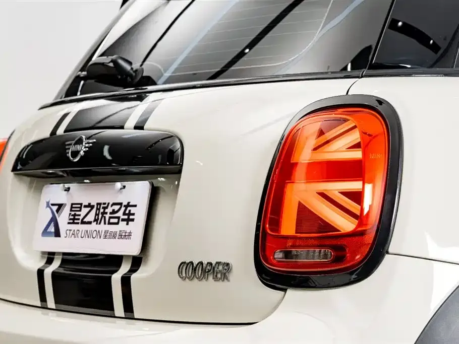 MINI Cooper (3-door) — фото 10
