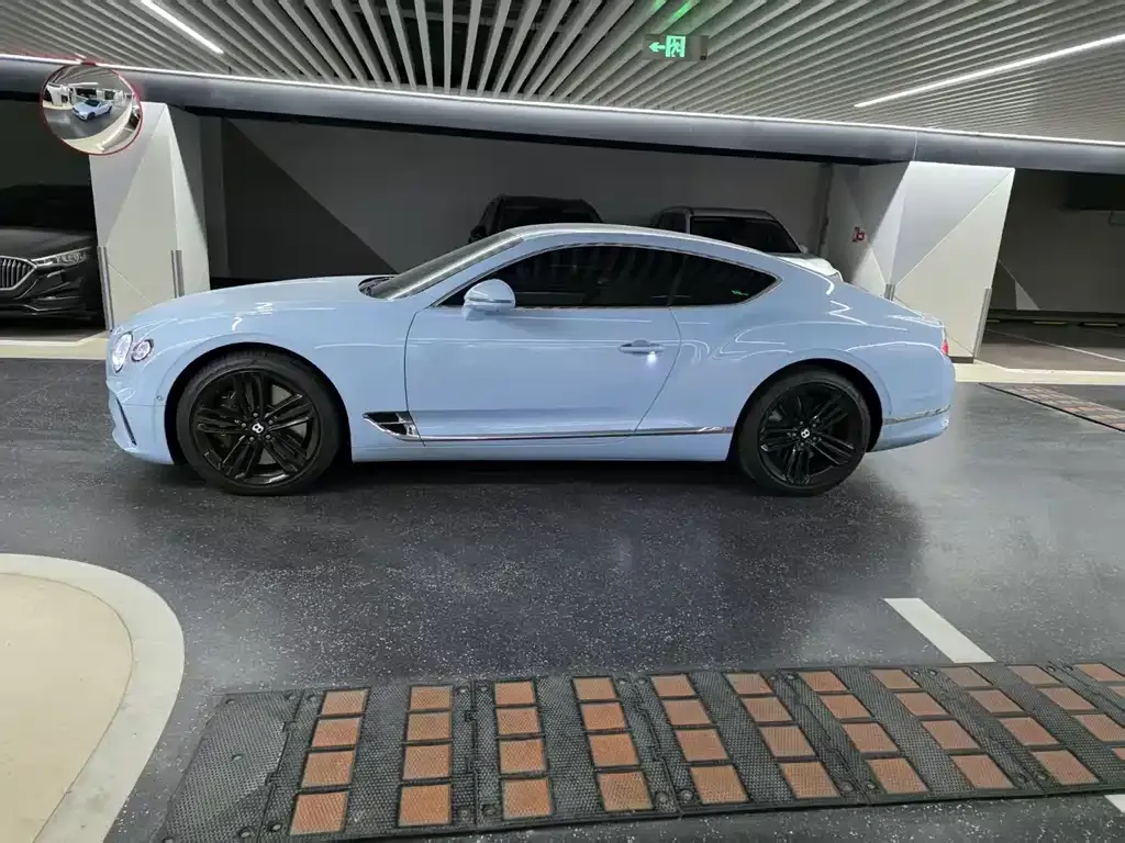 Bentley Continental — фото 8