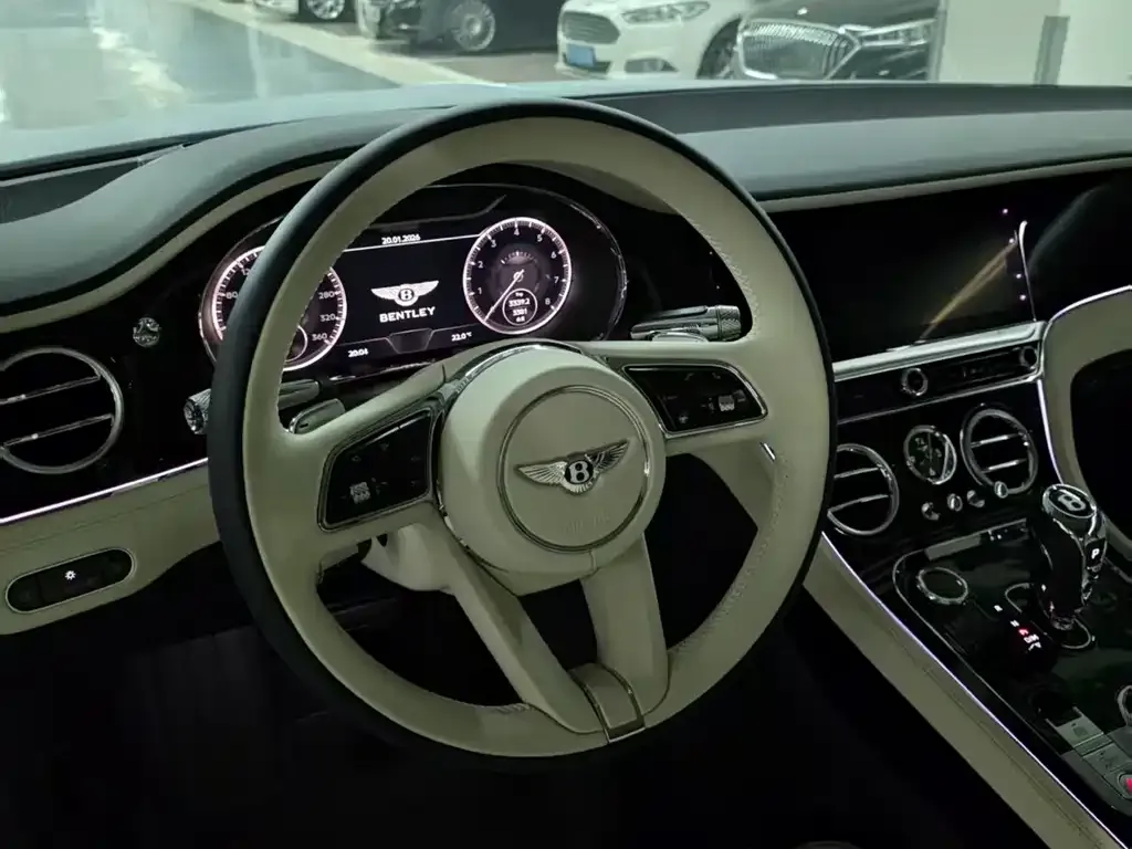 Bentley Continental — фото 5