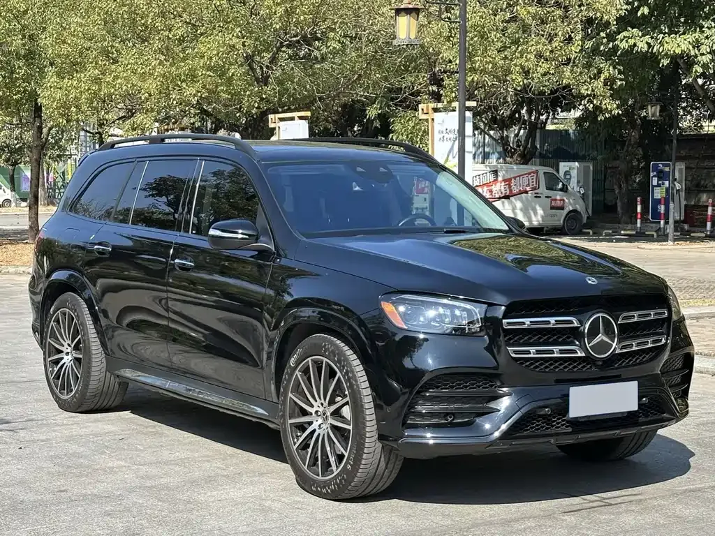 Mercedes-Benz GLS — фото 10
