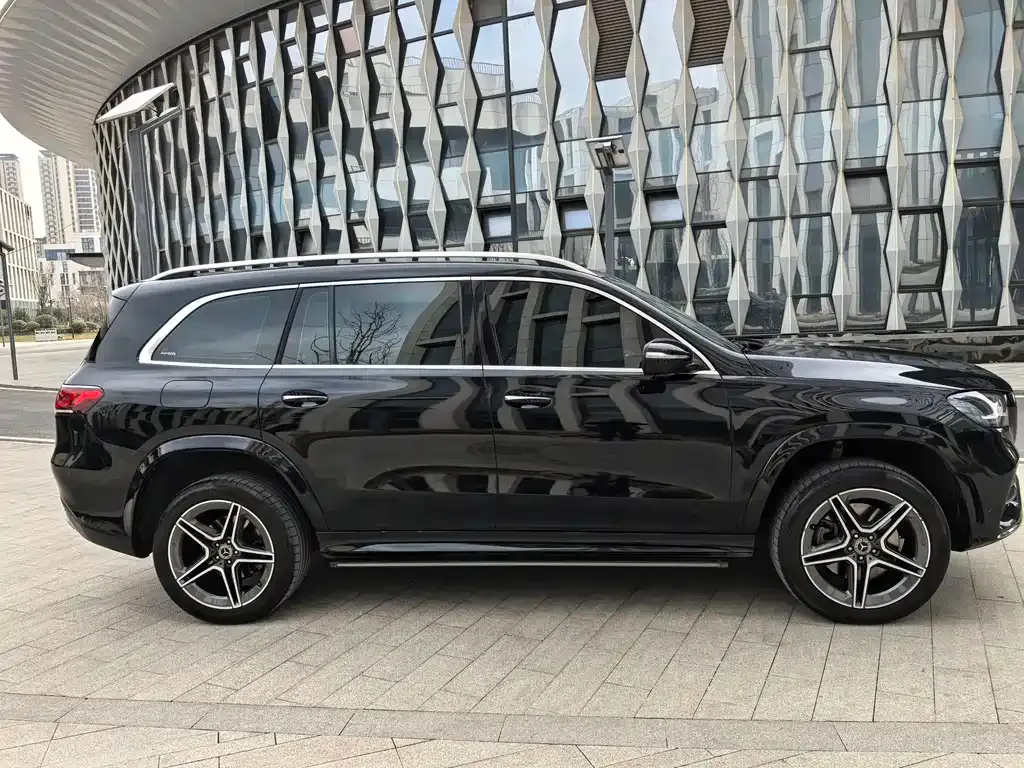 Mercedes-Benz GLS — фото 3