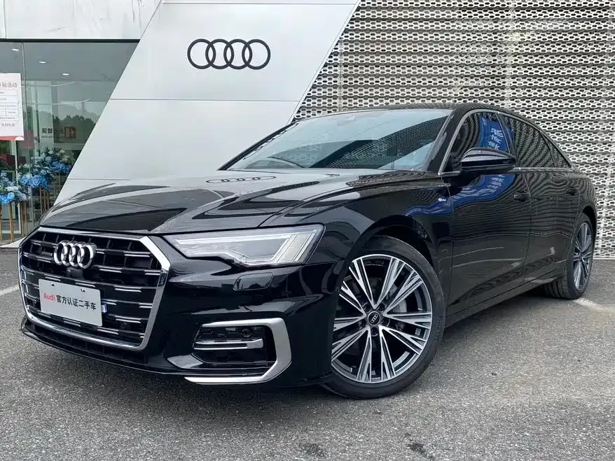 Audi A6L — фото 1