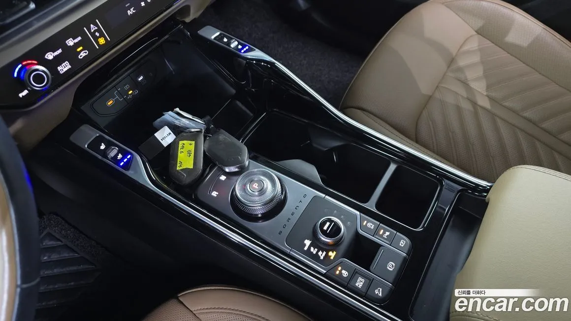 Kia Sorento — фото 5