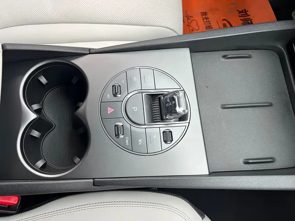 BYD Seal 06 — фото 10