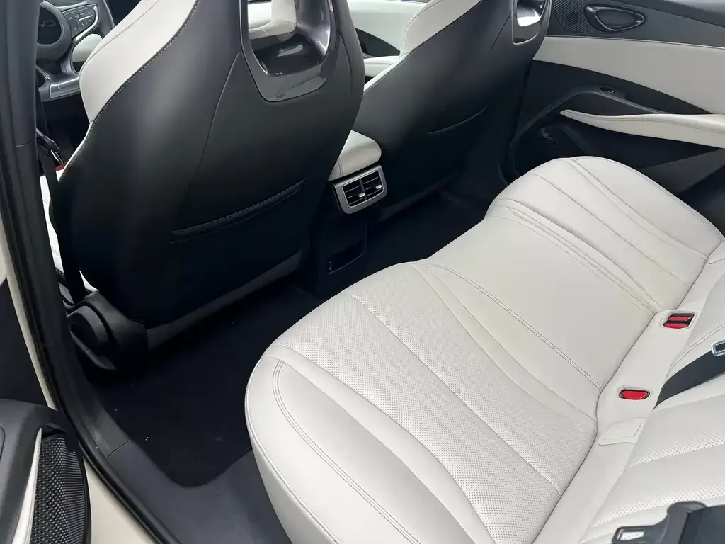 BYD Seal 06 — фото 2