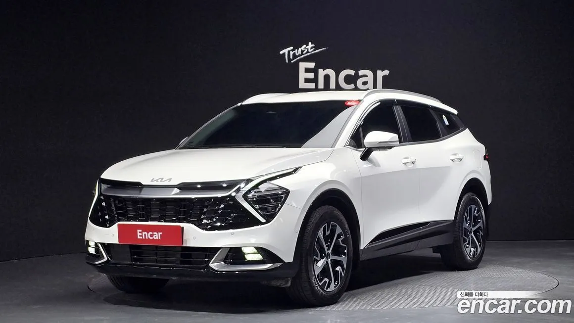 Kia Sportage — фото 1