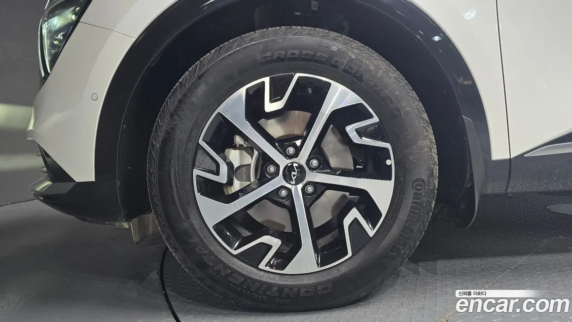 Kia Sportage — фото 4