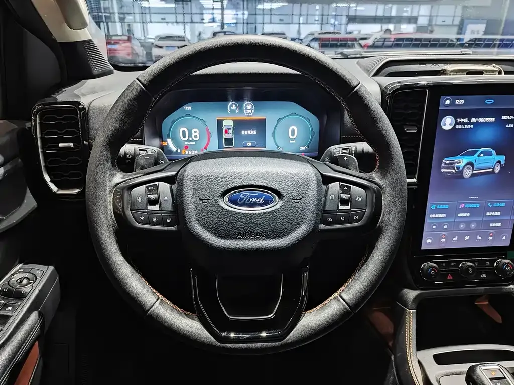 Ford Ranger — фото 10