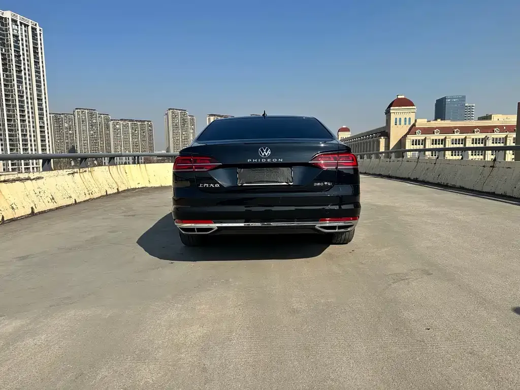 Volkswagen Phideon — фото 5