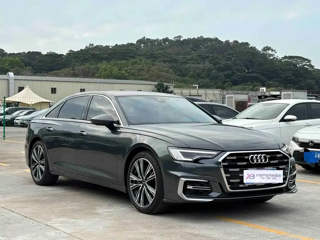 Audi A6L — фото 2