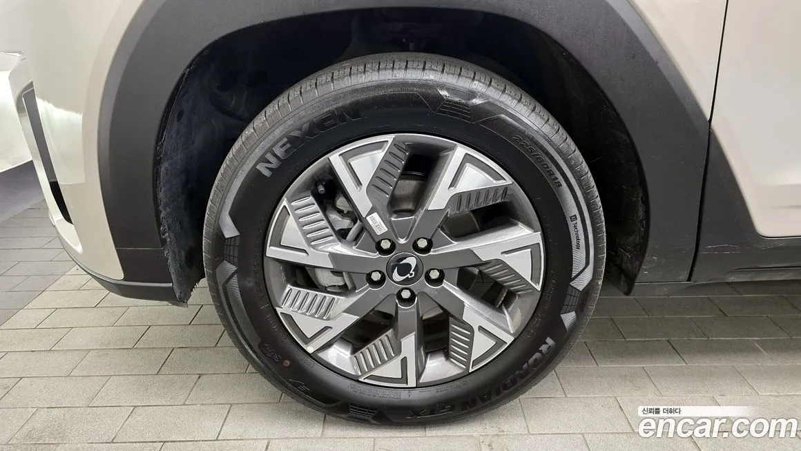 KG Mobility (Ssangyong) Torres — фото 8