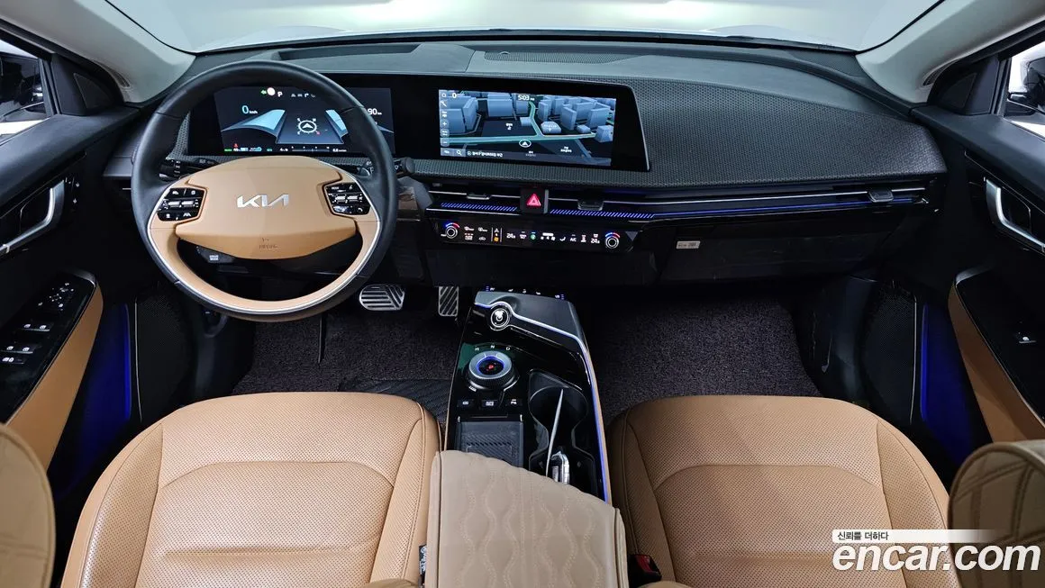 Kia EV6 — фото 8