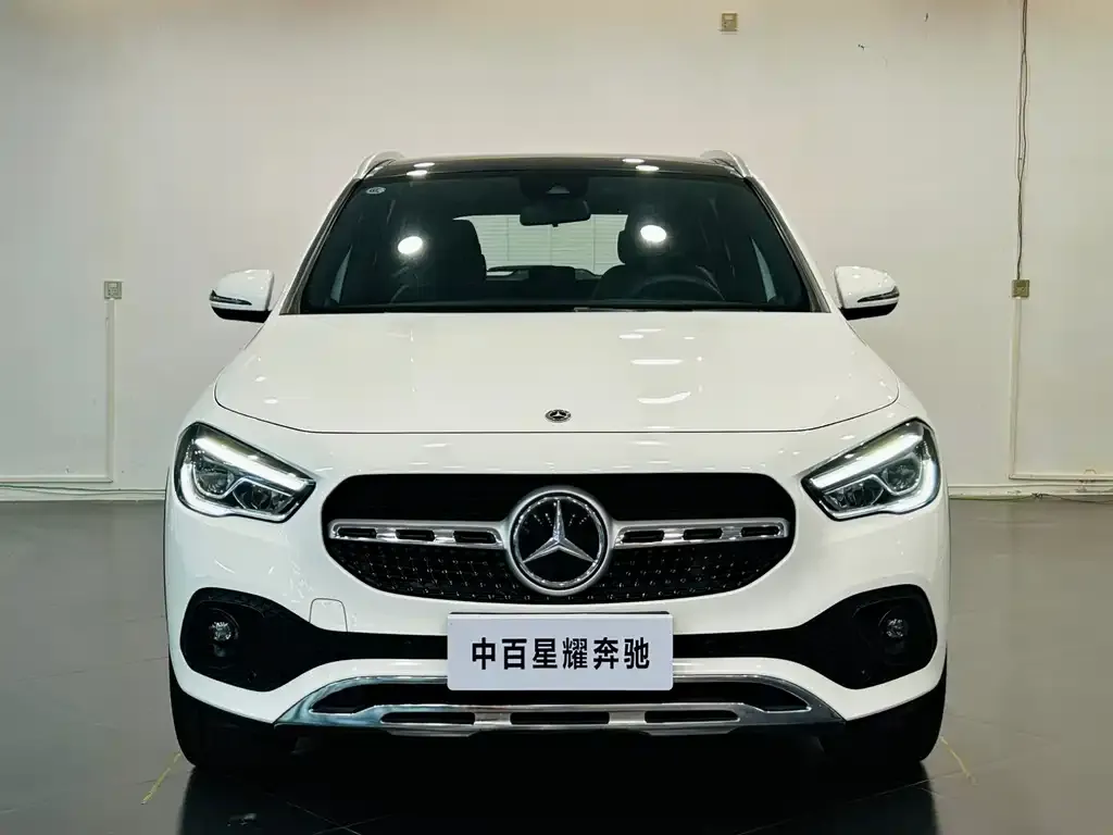 Mercedes-Benz GLA — фото 6