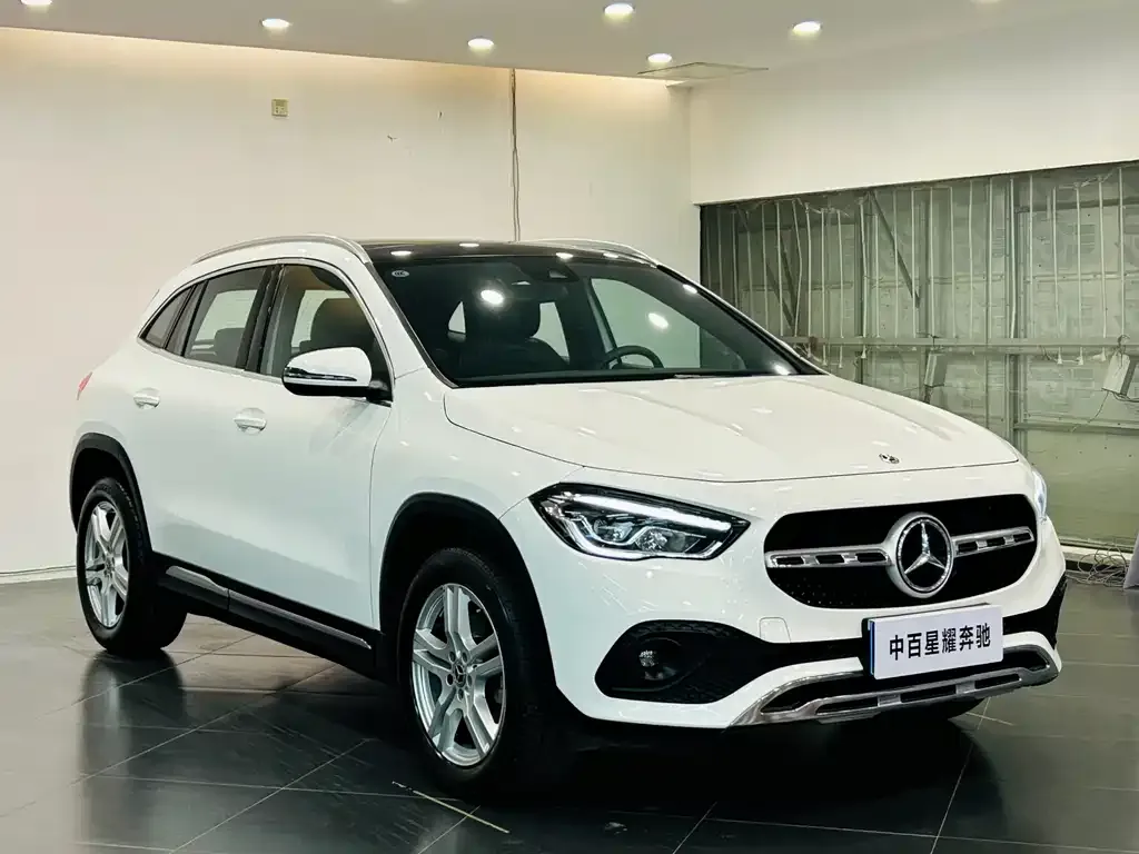 Mercedes-Benz GLA — фото 7