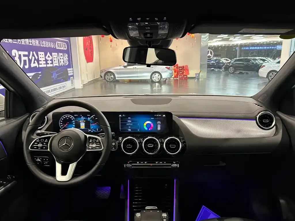Mercedes-Benz GLA — фото 9