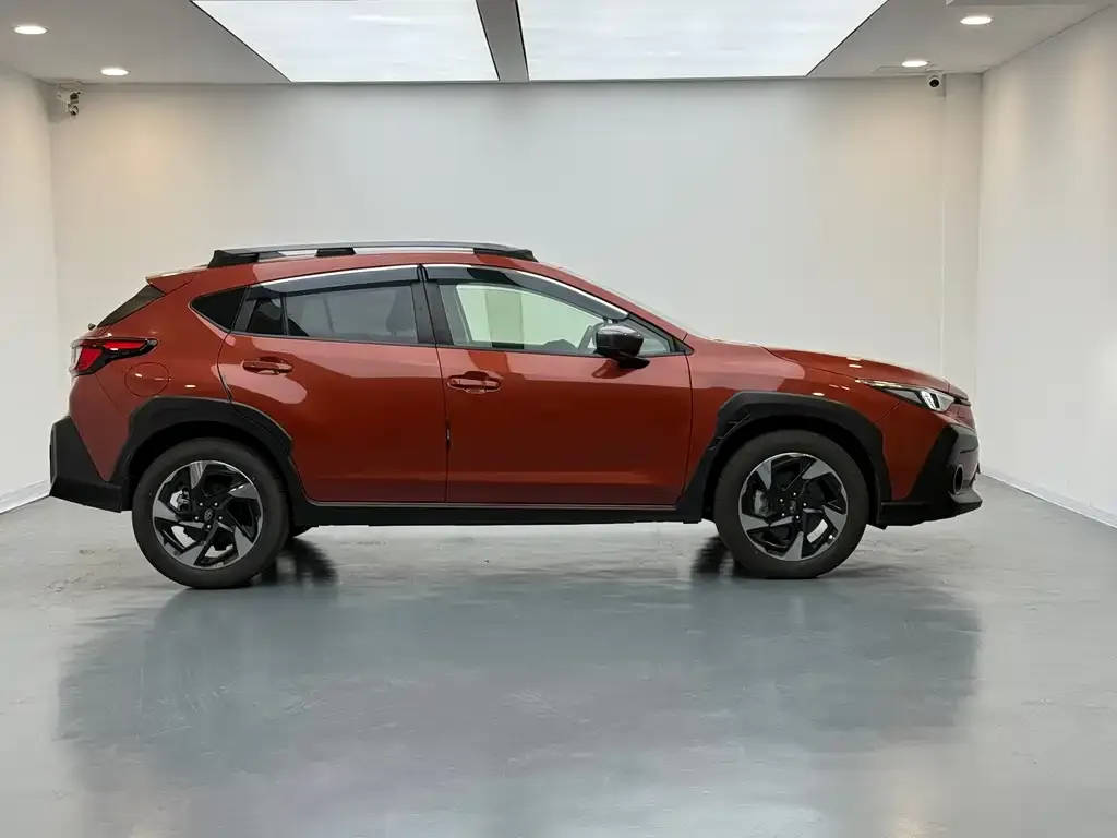 Subaru Crosstrek — фото 4