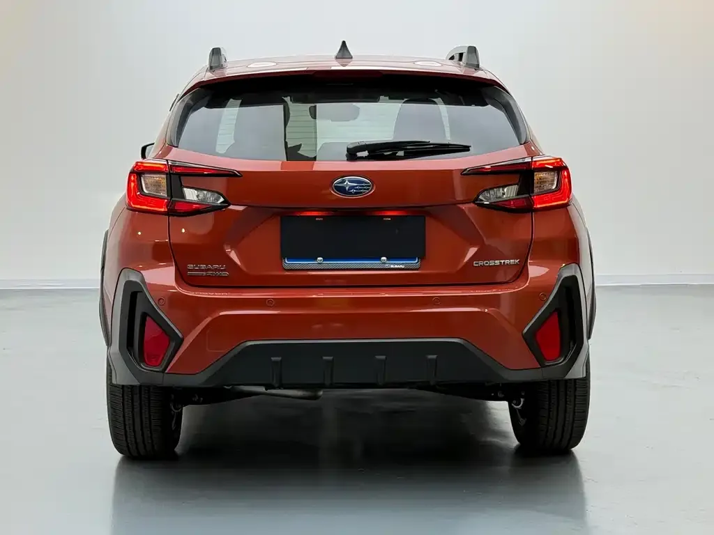 Subaru Crosstrek — фото 7