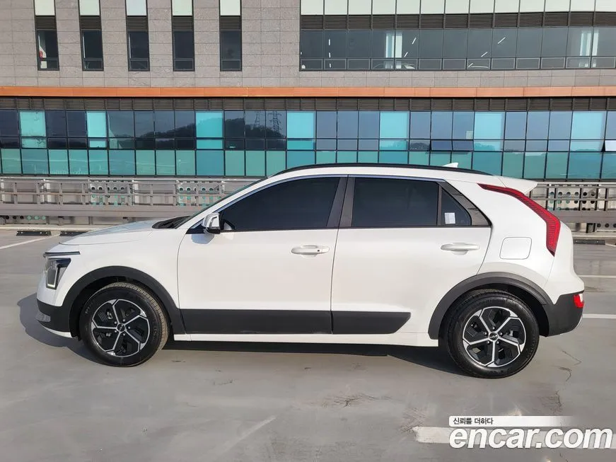 Kia Niro — фото 2