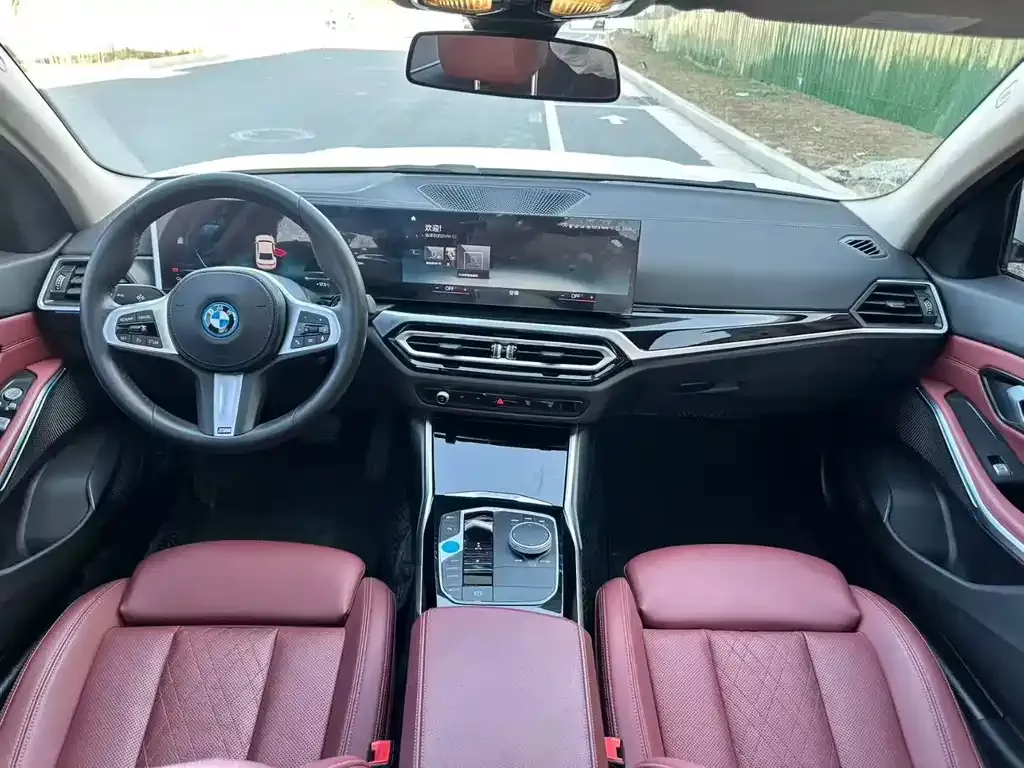 BMW i3 — фото 7