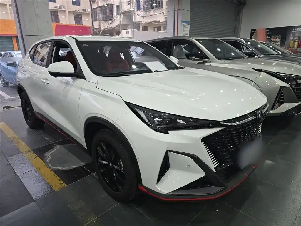 Changan X5 PLUS — фото 3