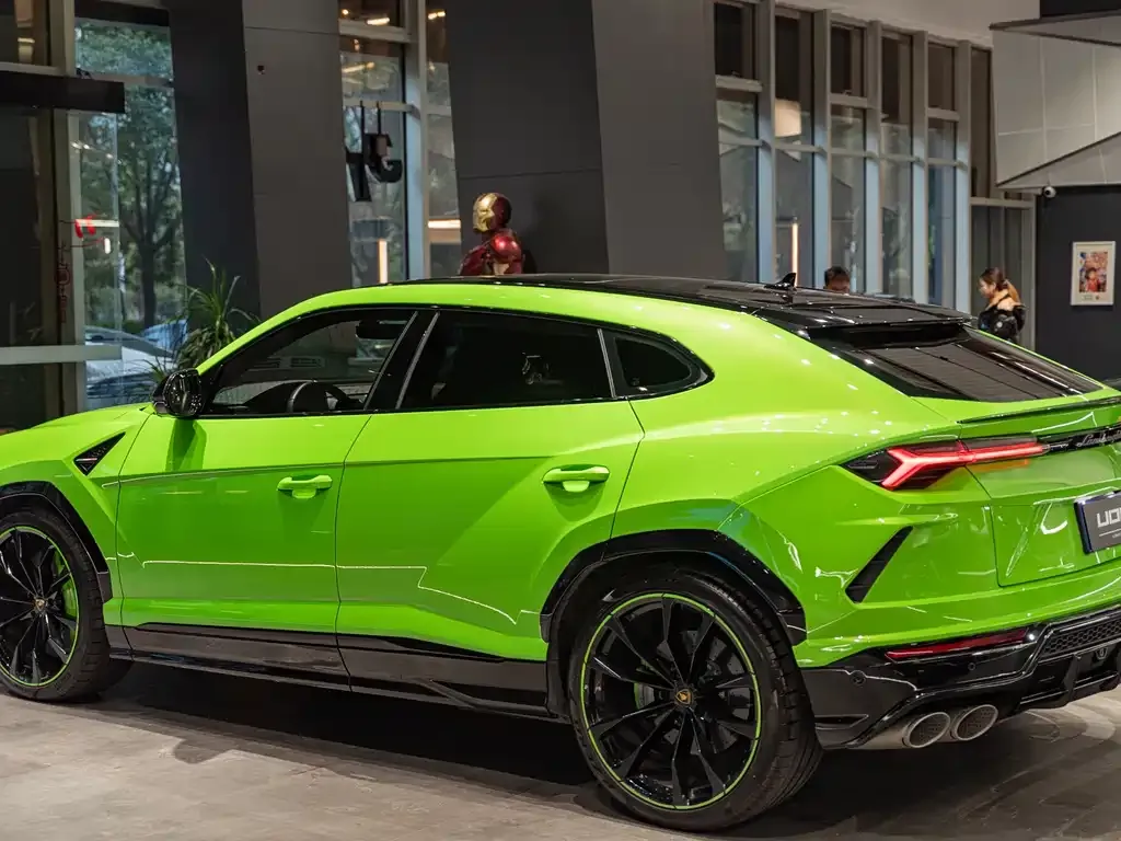 Lamborghini Urus — фото 2