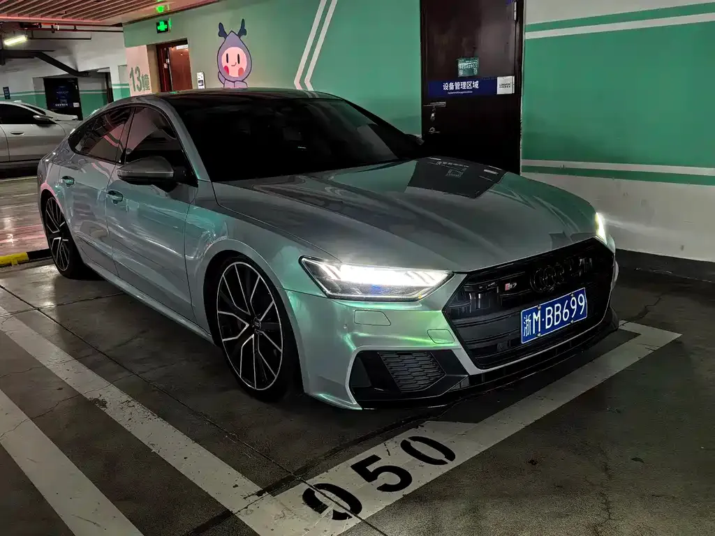 Audi S7 — фото 9
