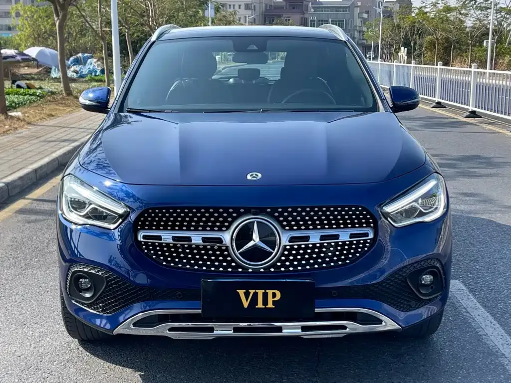 Mercedes-Benz GLA — фото 7