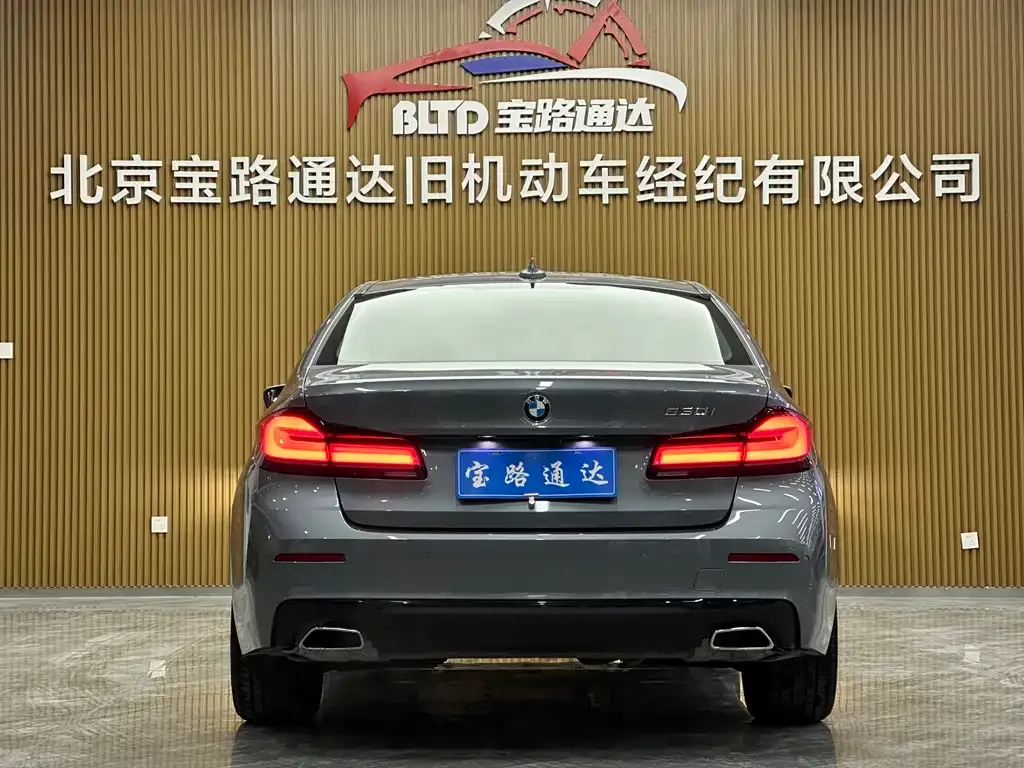 BMW 5 Series (Import) — фото 7