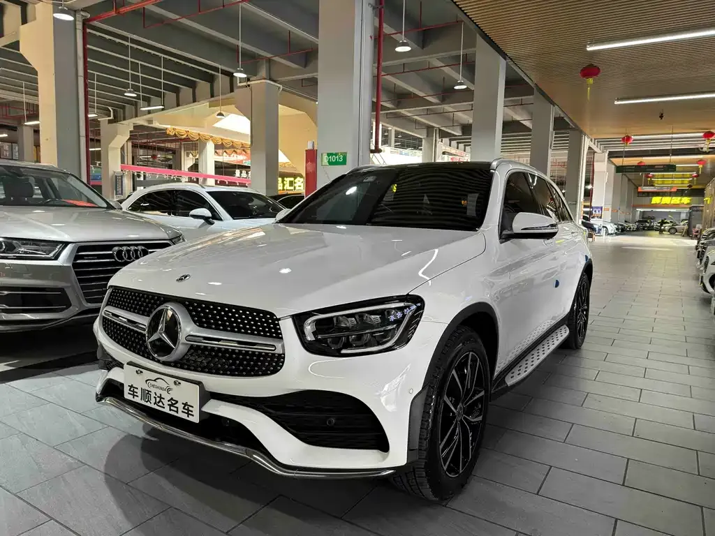 Mercedes-Benz GLC — фото 1