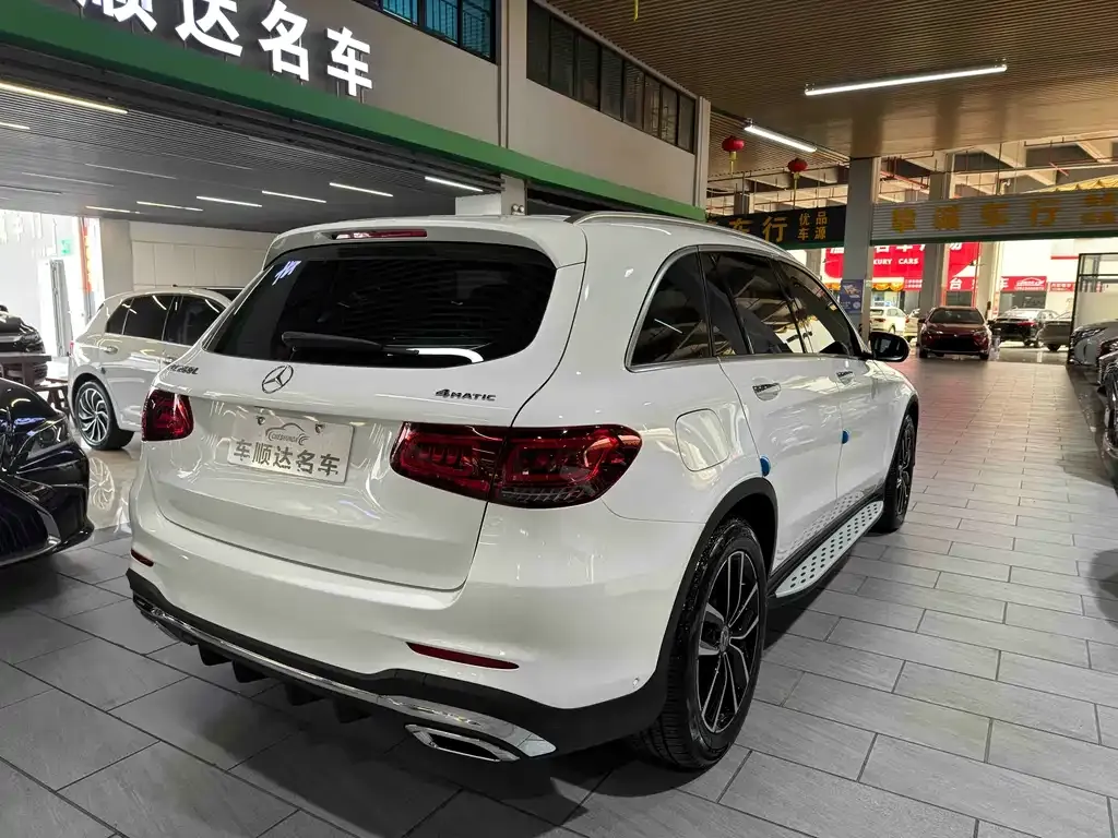 Mercedes-Benz GLC — фото 9