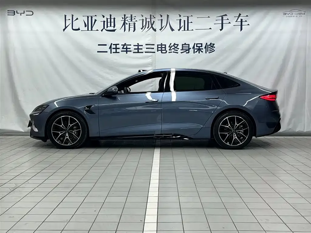 BYD Seal — фото 7
