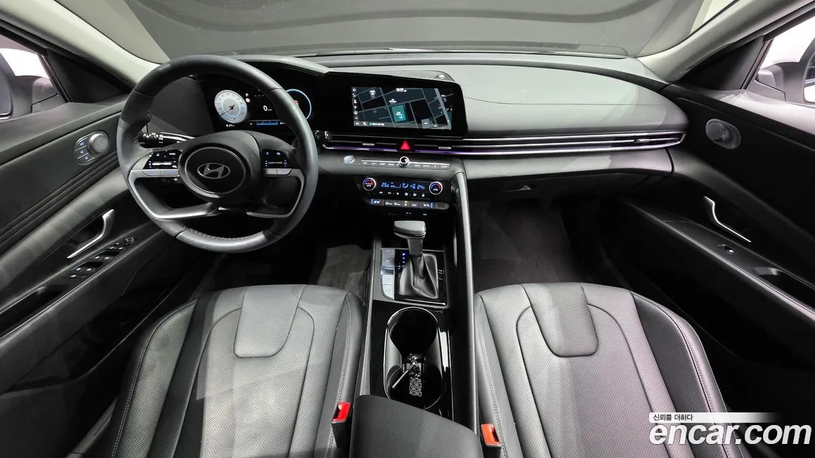 Hyundai AVANTE — фото 9