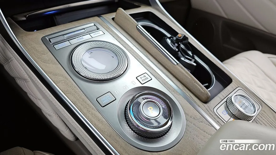 Genesis GV80 — фото 10