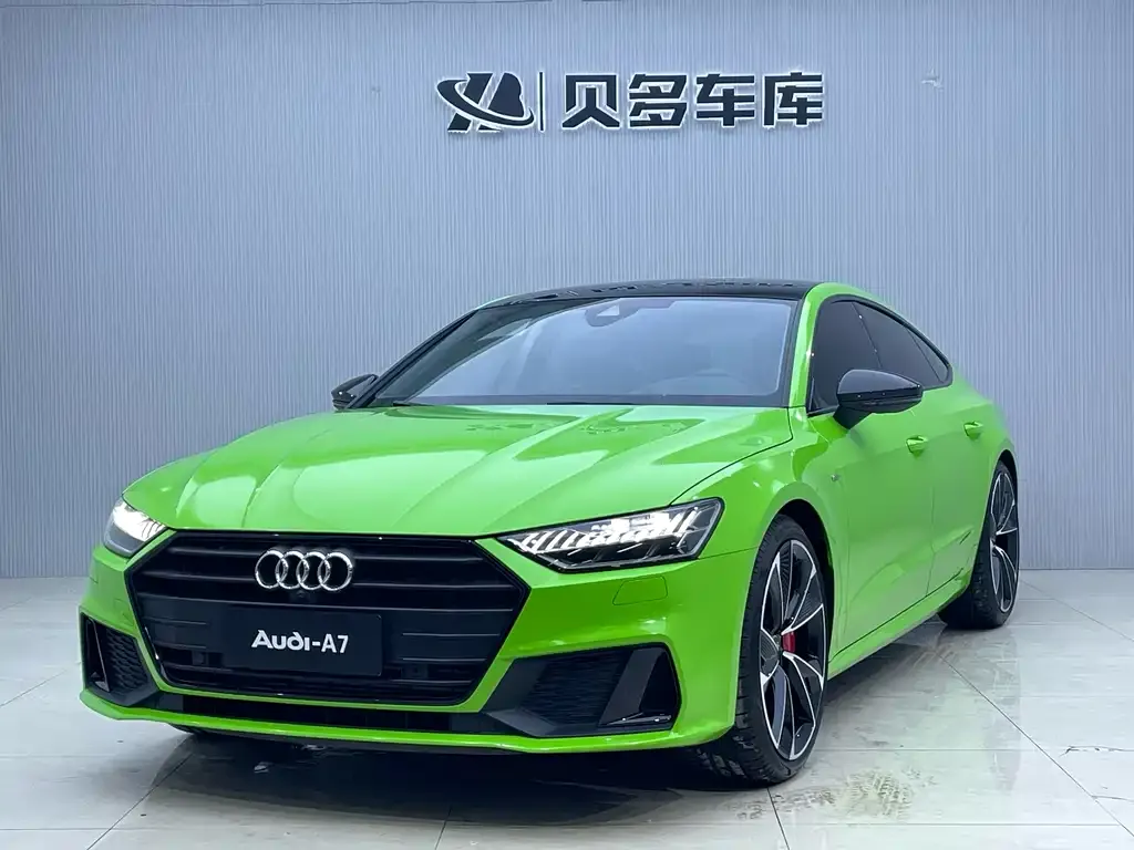 Audi A7 — фото 1