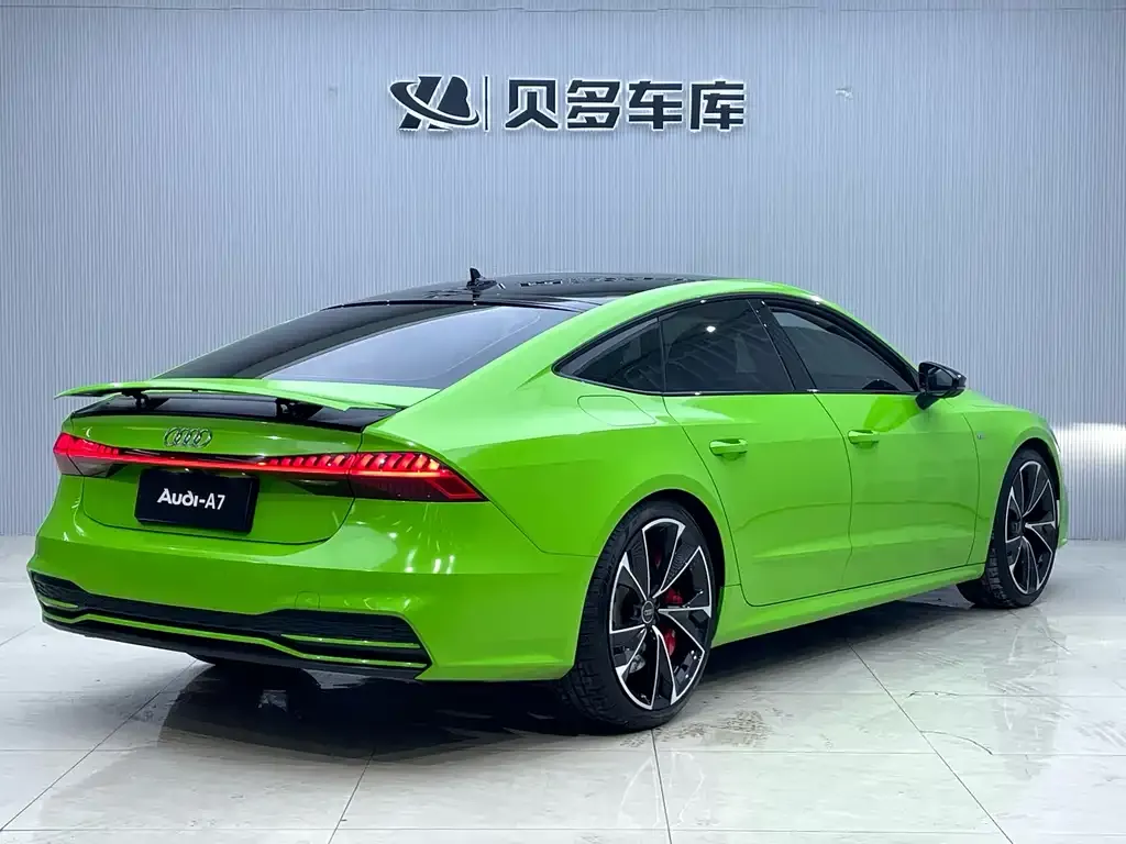 Audi A7 — фото 8